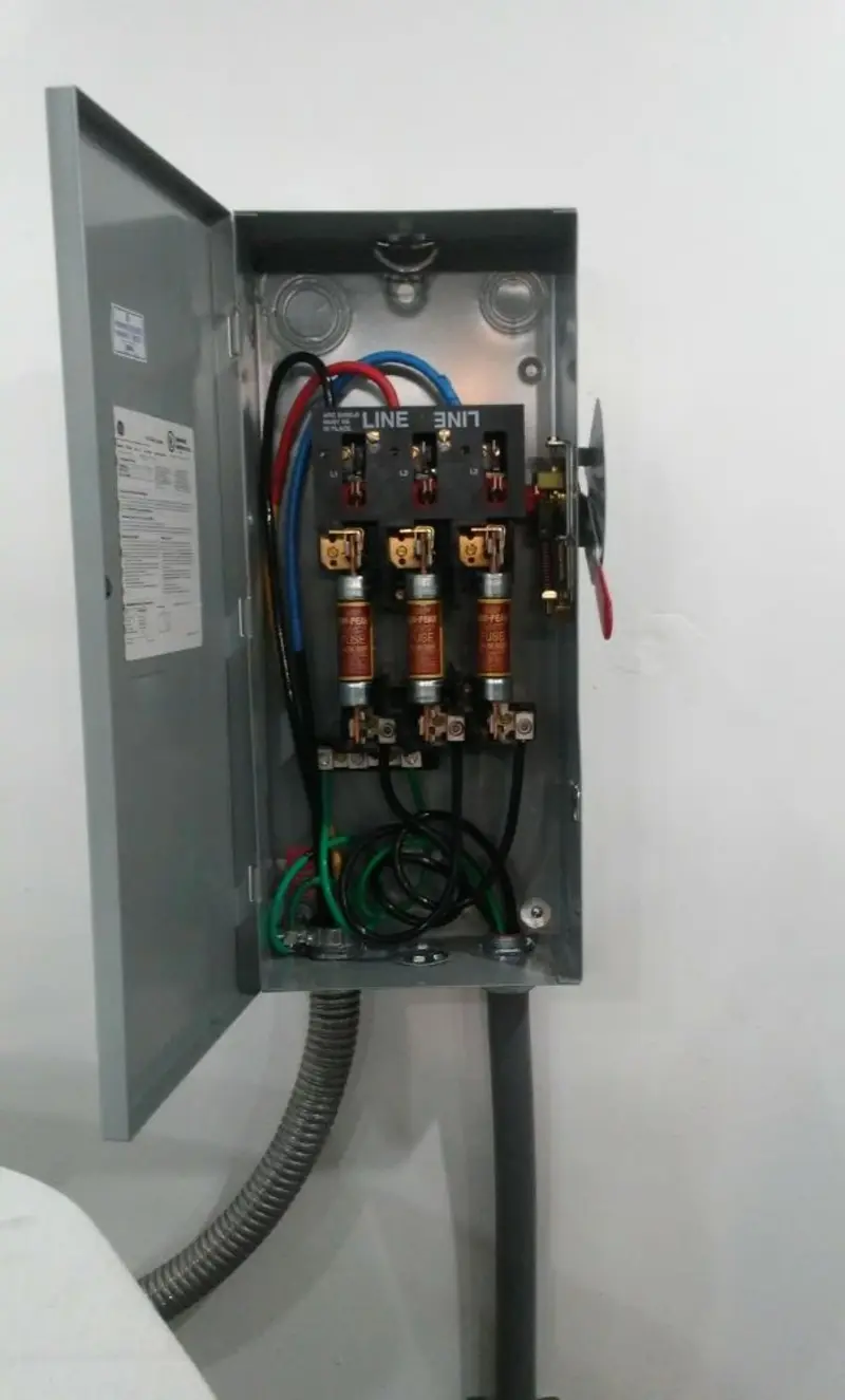 Three-phase disconnect switch installed for Electrical Wiring & Rewiring in Hazelwood